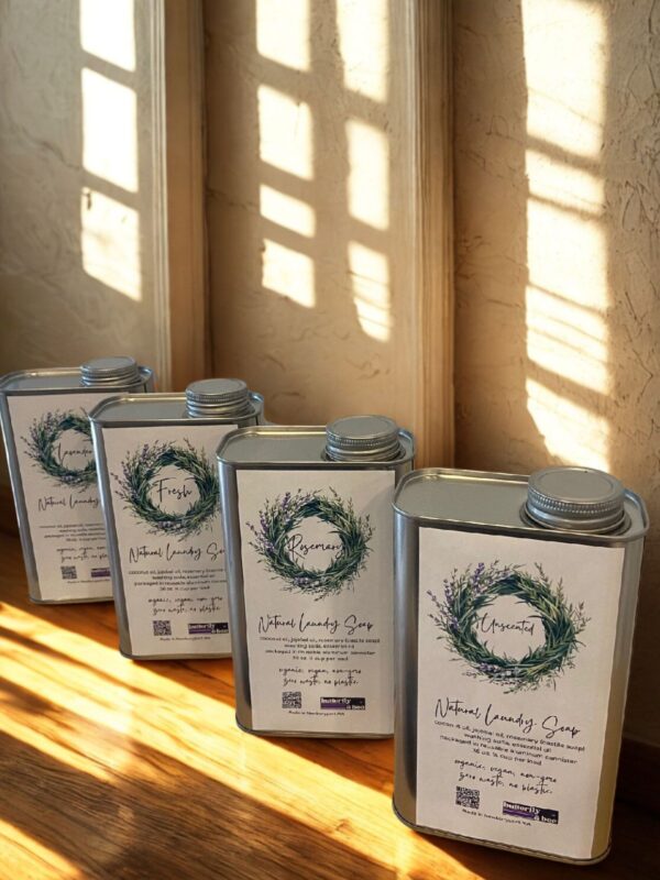Detergent made with Organic Castile Soap. Zero Waste Packaging.