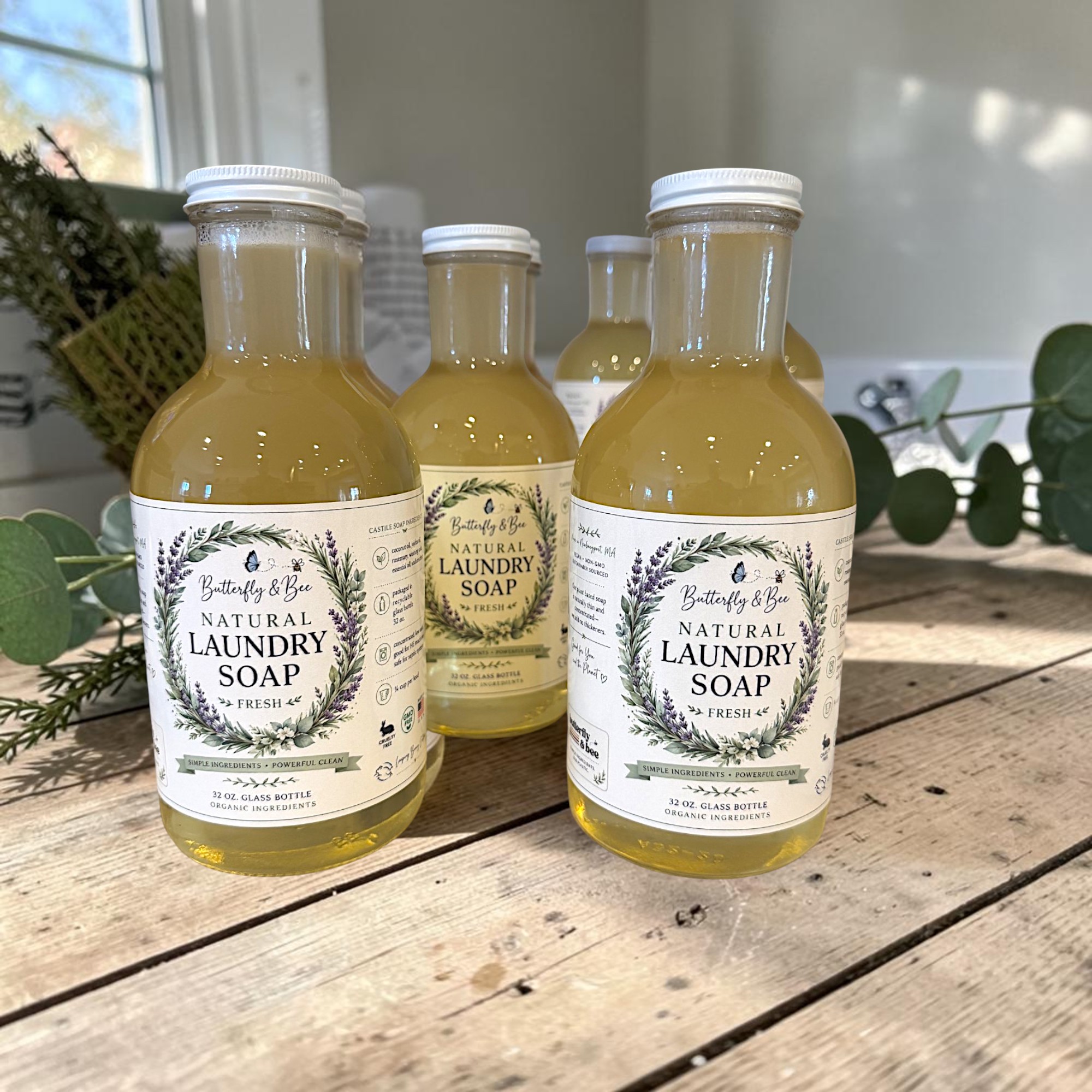 Organic Castile Liquid Laundry Detergent by Butterfly & Bee | Fresh Scent, Zero-Waste Glass